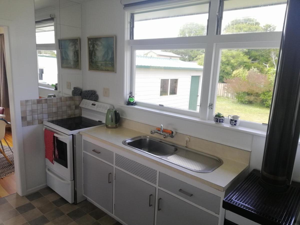 Super Central Cosy Greytown House With Garage 外观 照片